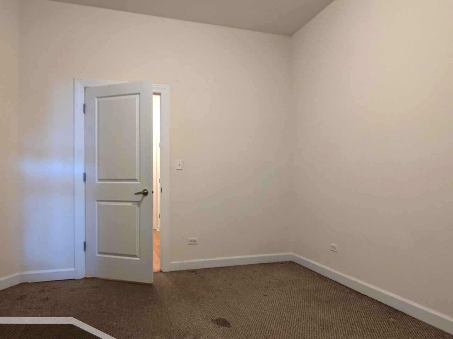 4715 North Sheridan Road, Unit 22N Chicago, IL 60640 - Photo 6 of 17