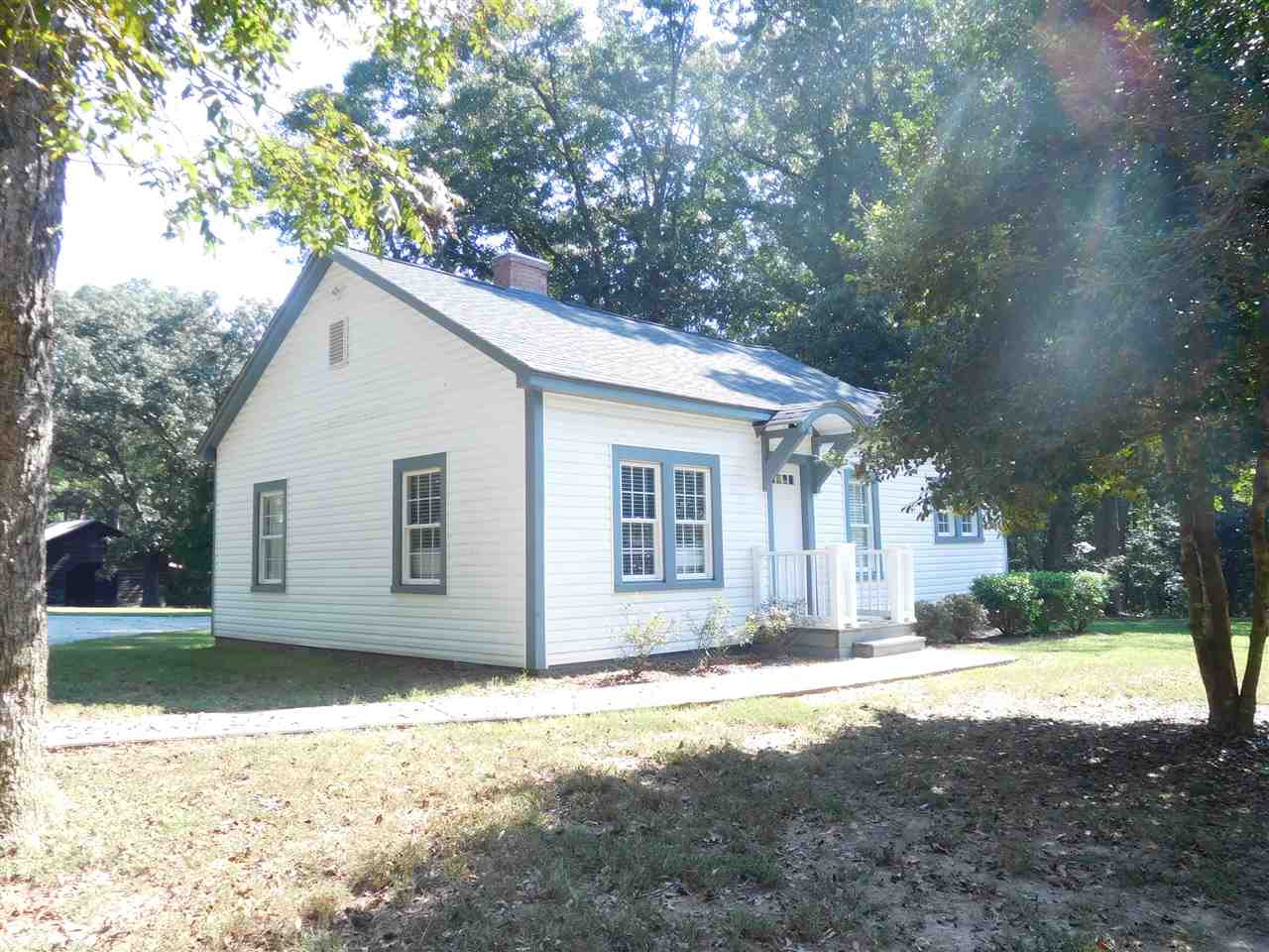 754 Grassy Pond Road Gaffney, SC 29341 - Photo 3 of 20