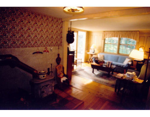 8 Pond Street Topsfield, MA 01983 - Photo 6 of 13 Gallery Image 6
