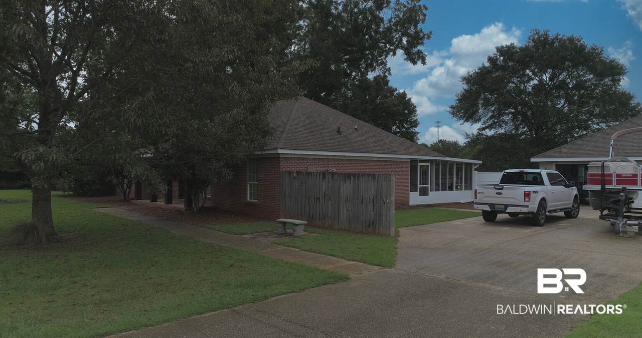 22402 Buck Road Robertsdale, AL 36567 - Photo 8 of 49