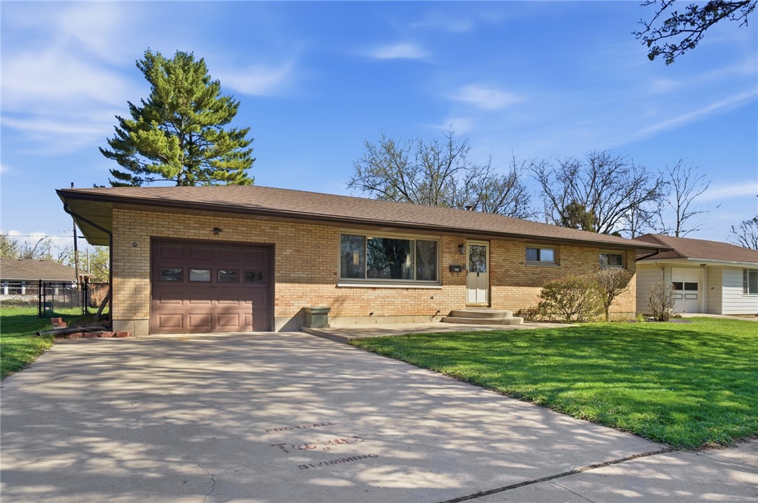 1325 Chelsea Road Troy, OH 45373 - Photo 7 of 42 This classic brick residence offers a comfortable and inviting atmosphere for everyday living.