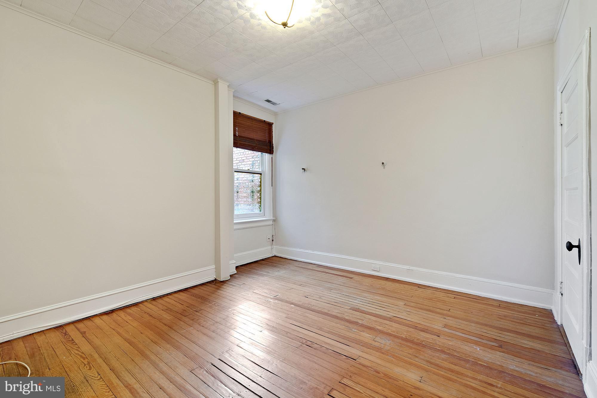 2724 13th Street Northwest Washington, DC 20009 - Photo 13 of 30