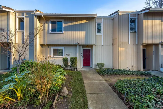 $410,000 | 138 Arcadia Drive, Vacaville, CA 95687