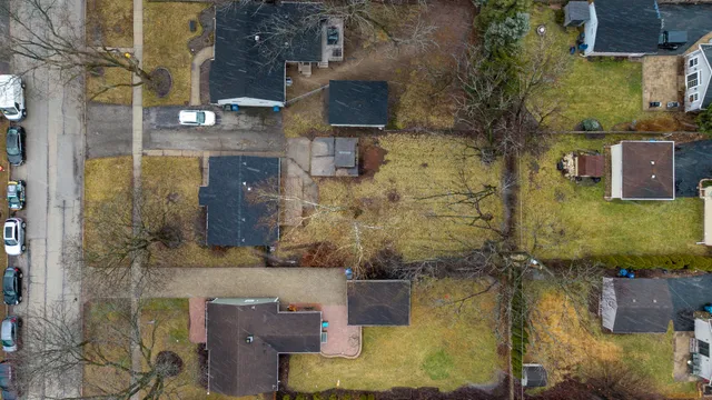 $379,900 | 212 North Louis Street, Mount Prospect, IL 60056