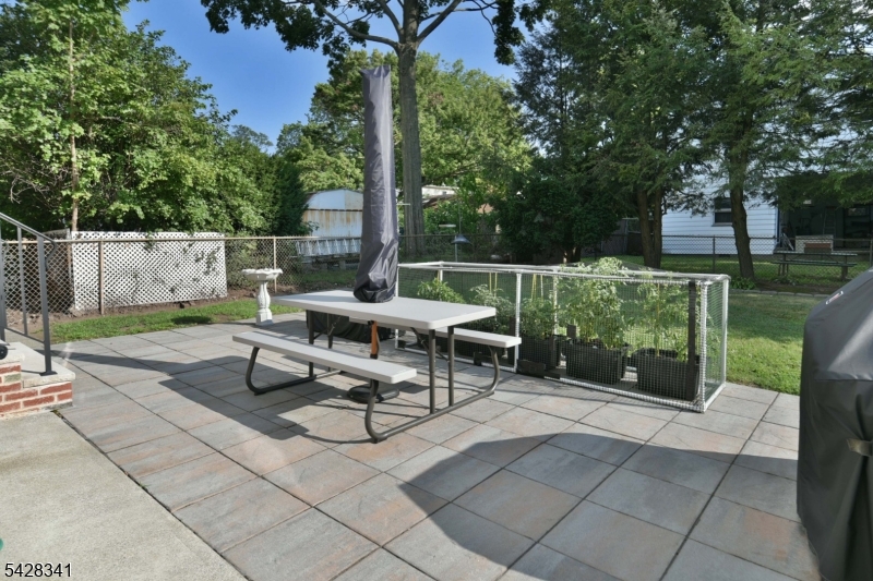 176 Harding Place, Unit 2 Maywood, NJ 07607 - Photo 12 of 17