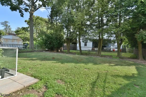 $1,750 | 176 Harding Place, Unit 2, Maywood, NJ 07607
