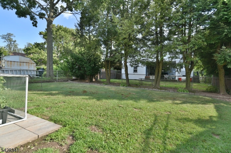 176 Harding Place, Unit 2 Maywood, NJ 07607 - Photo 13 of 17