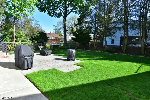 $1,750 | 176 Harding Place, Unit 2, Maywood, NJ 07607