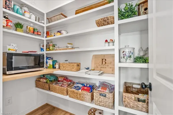 $850,000 | 1452 Bethan Drive, Summerfield, NC 27358