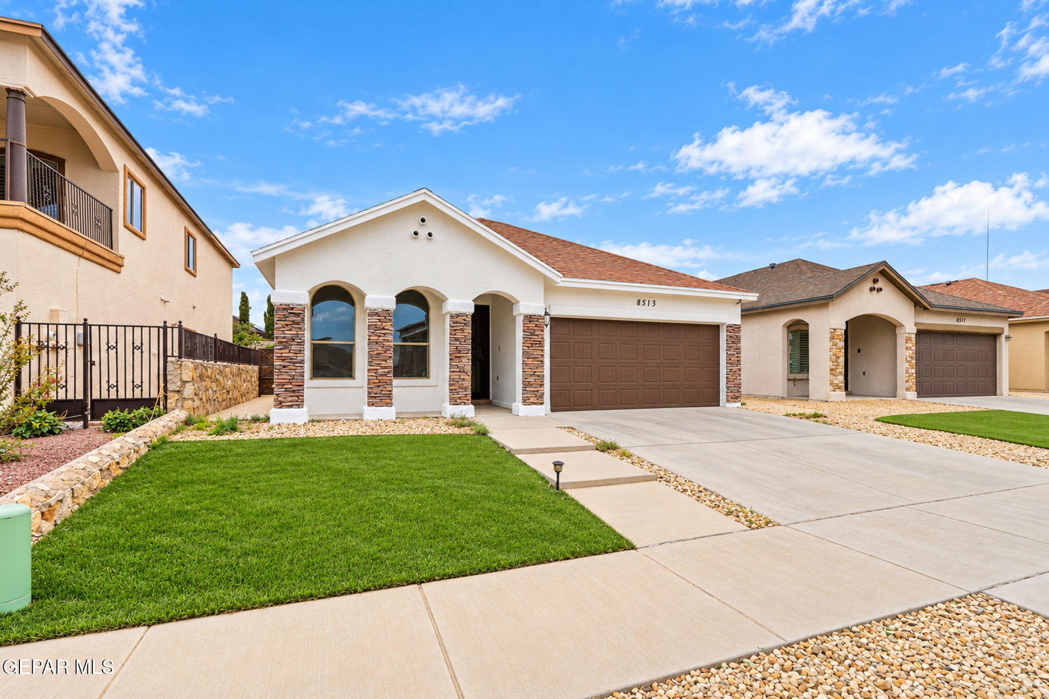 8513 Del Rivers El Paso, TX 79907 - Photo 6 of 33 27-Front 1