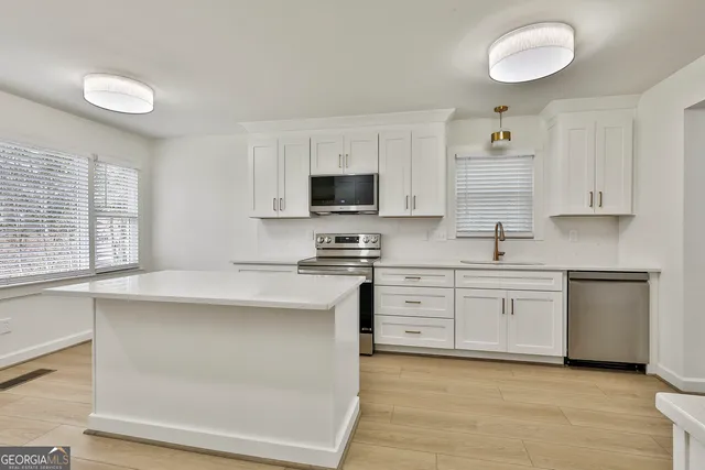 $699,900 | 110 Presidio Park, Peachtree City, GA 30269