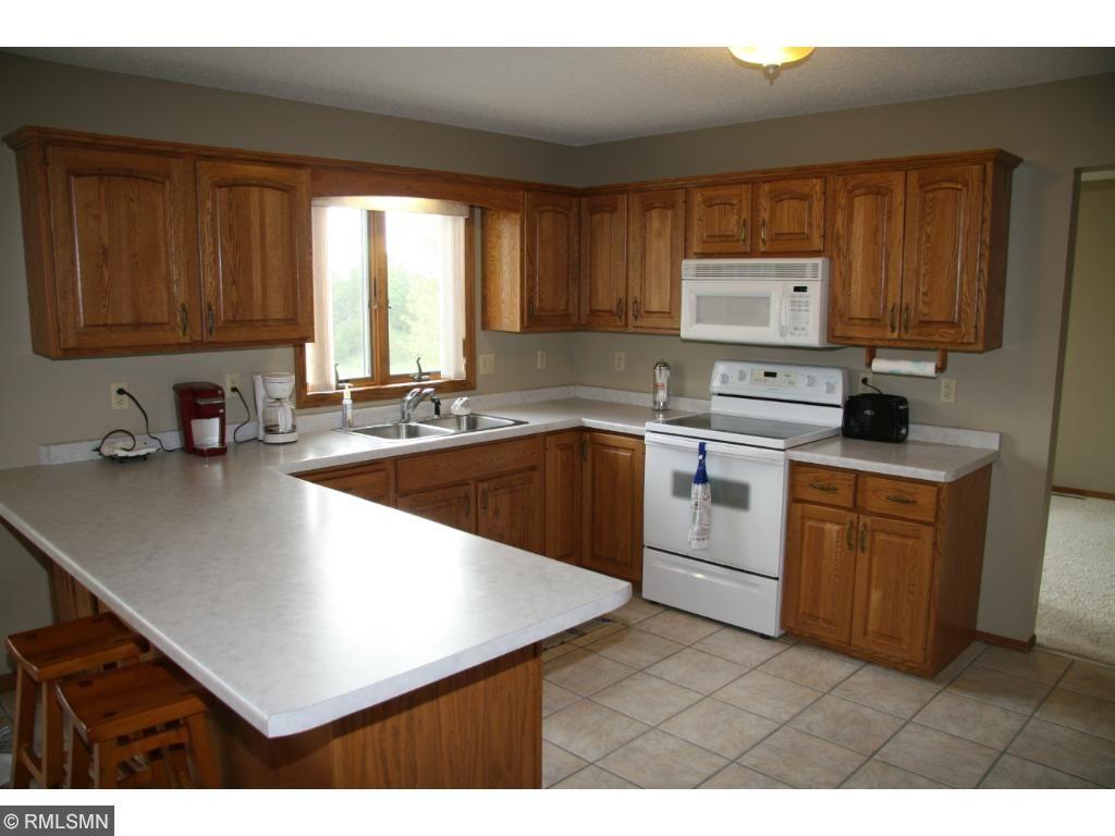 1054 Moonglow Road Hudson, WI 54016 - Photo 5 of 24 Gallery Image 5