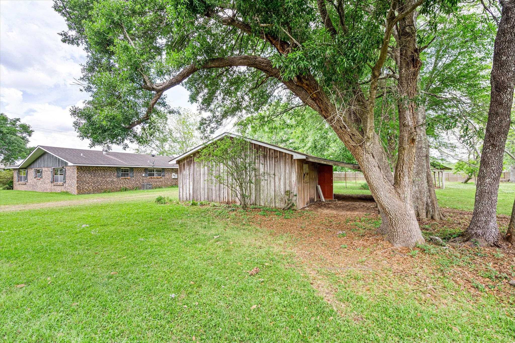 22252 Buck Road Robertsdale, AL 36567 - Photo 6 of 23