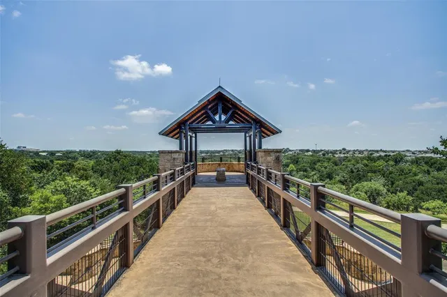 a view of a grassy field