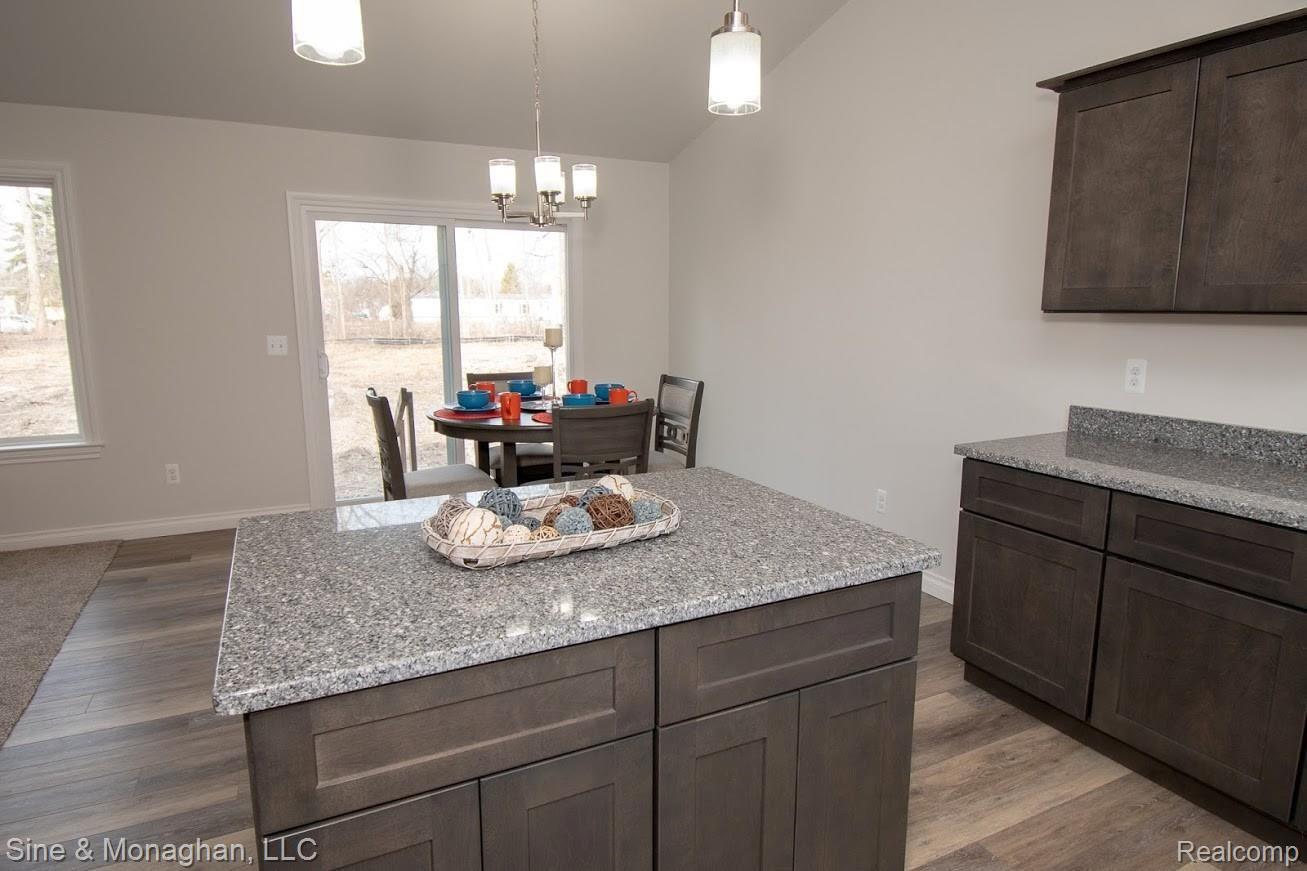 9420 Folkert Road Algonac, MI 48001 - Photo 11 of 44 9430-33.jpg