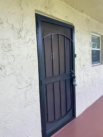 $1,500 | 715 Lori Drive, Unit 304, Palm Springs, FL 33461