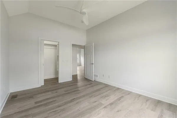 $899,000 | 4215 Greystone Drive, St. Joseph, MO 64505