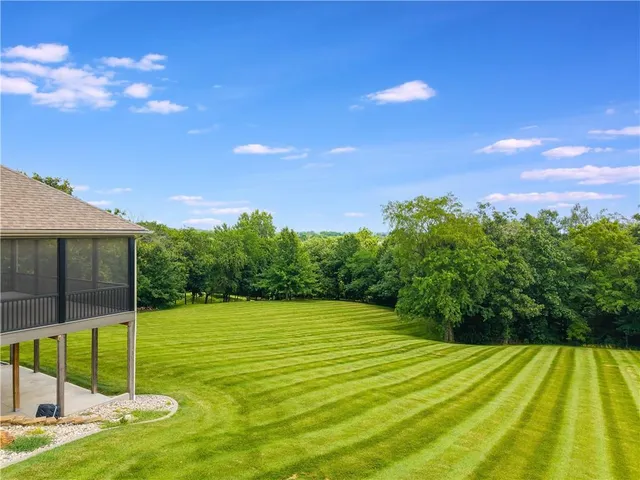 $899,000 | 4215 Greystone Drive, St. Joseph, MO 64505