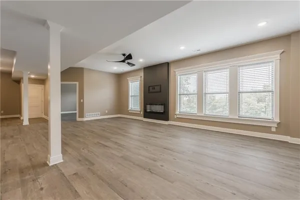 $899,000 | 4215 Greystone Drive, St. Joseph, MO 64505