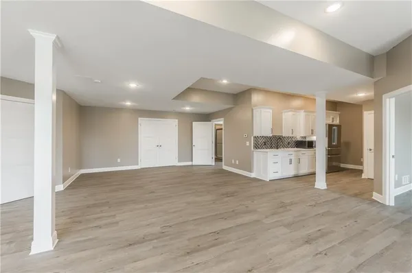 $899,000 | 4215 Greystone Drive, St. Joseph, MO 64505