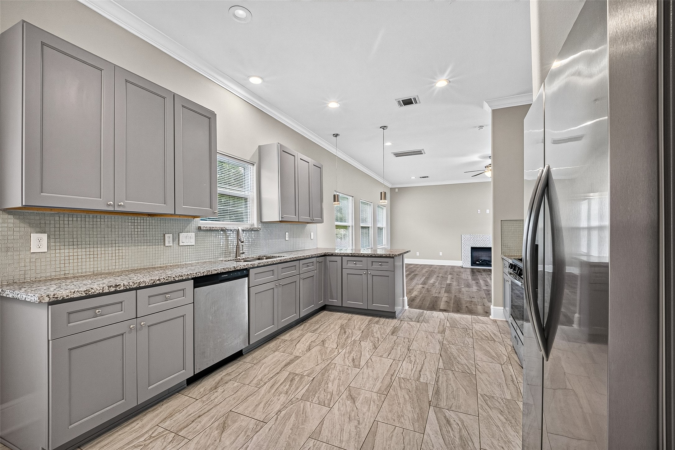 6022 Fite Road Pearland, TX 77584 - Photo 20 of 48