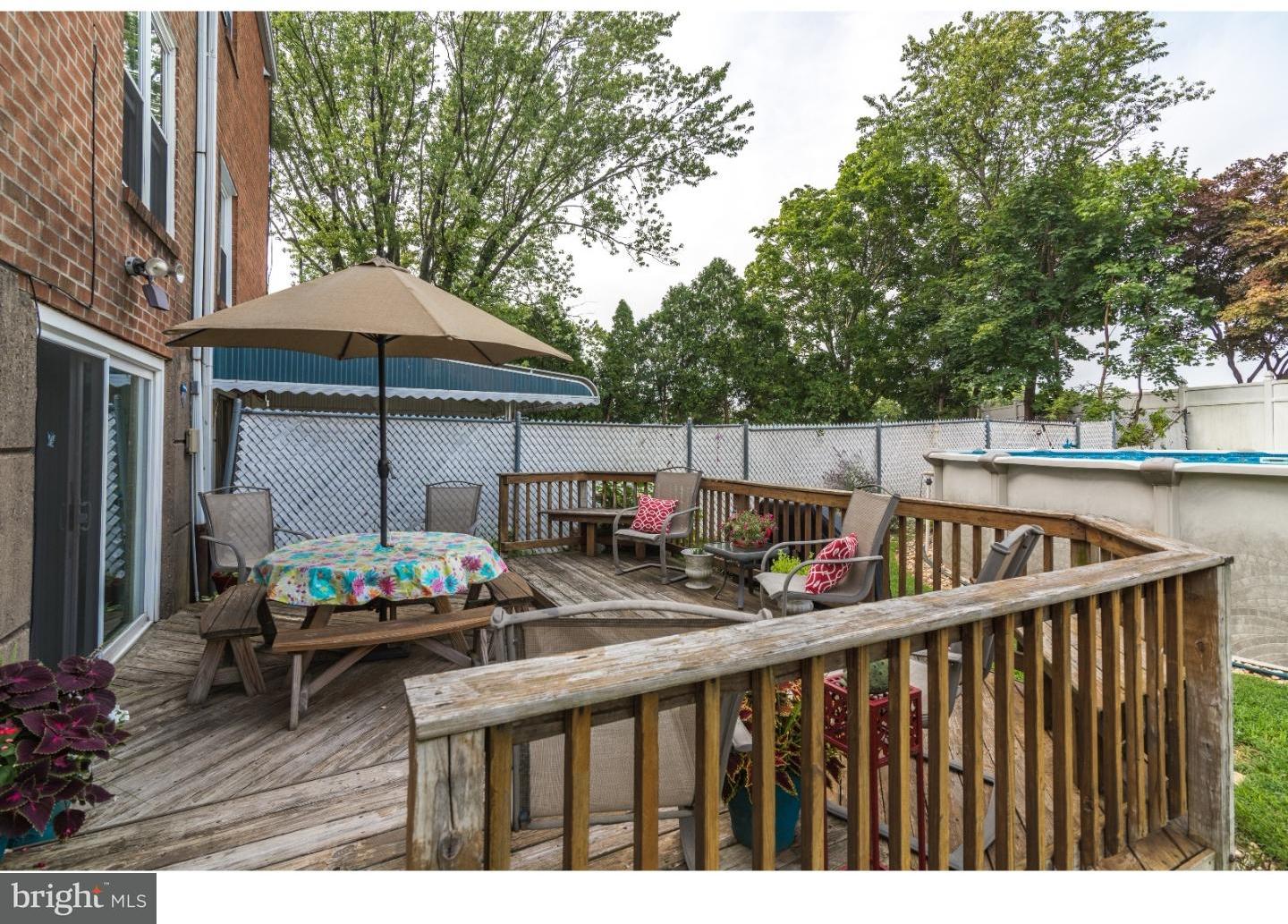 103 Tomlinson Road Philadelphia, PA 19116 - Photo 22 of 25 Deck