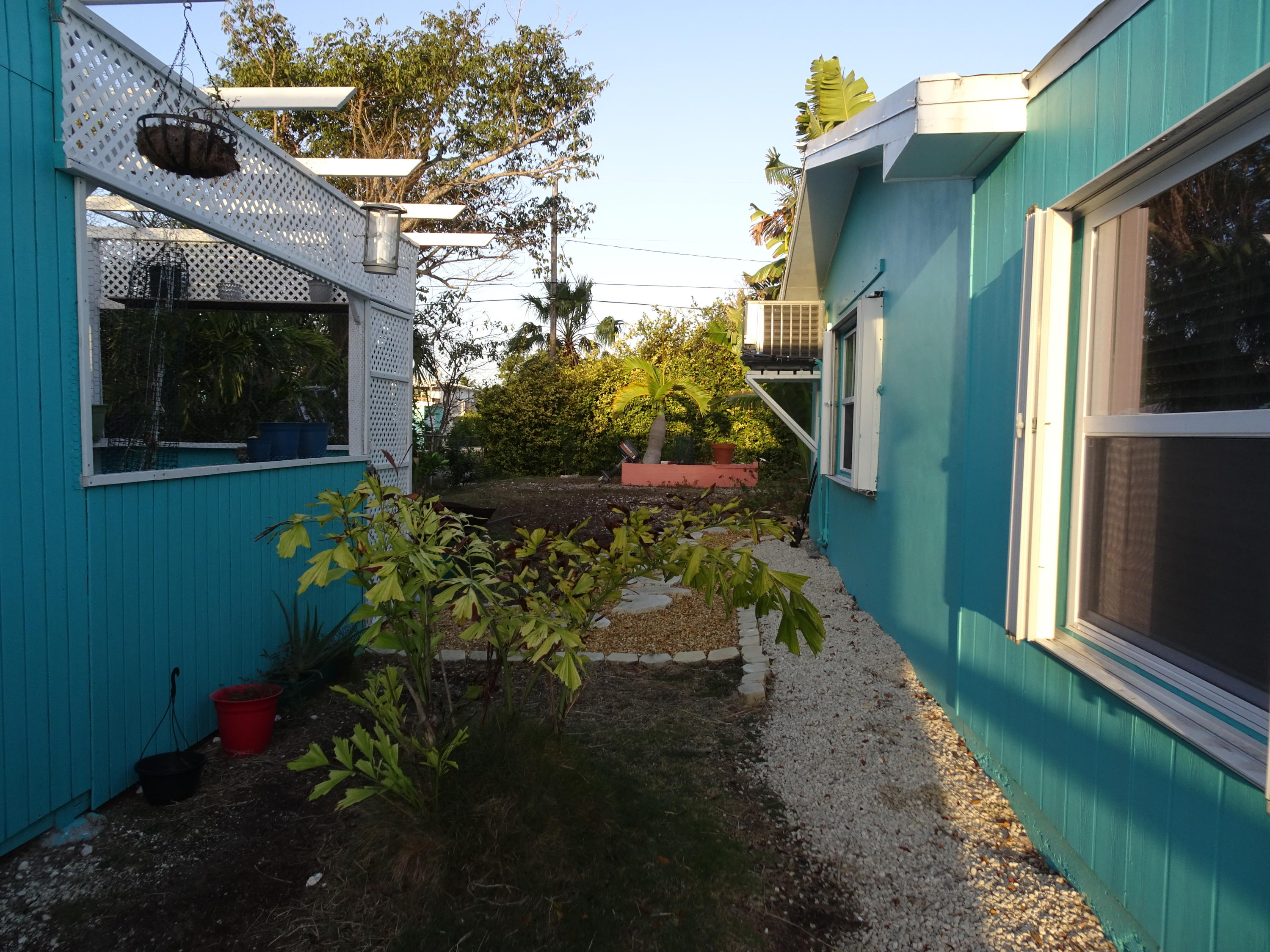 3965 Hall Road Big Pine Key, FL 33043 - Photo 53 of 63 DSC00320