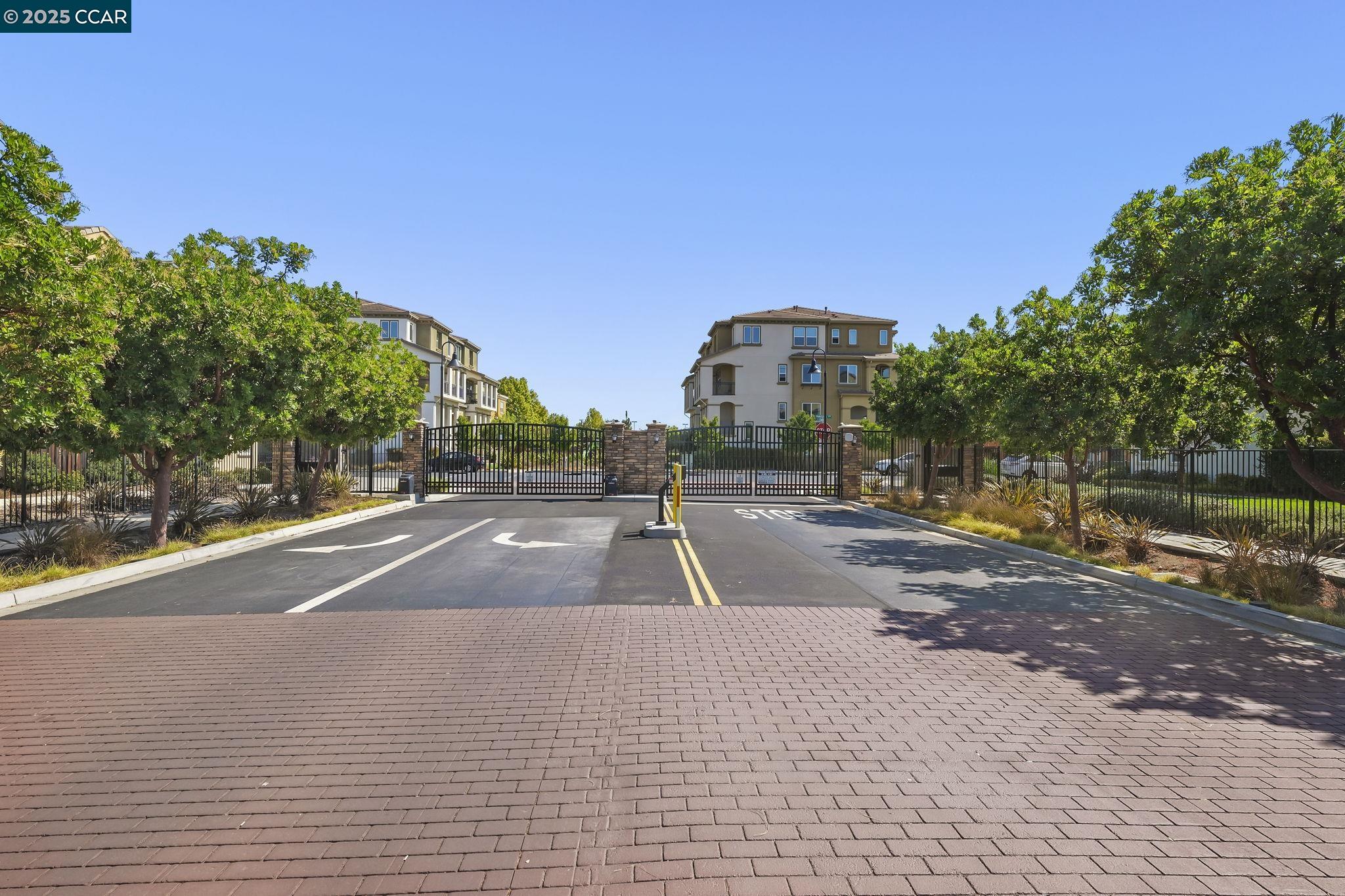 38976 Primula Terrace Newark, CA 94560 - Photo 29 of 29 a view of a basketball court