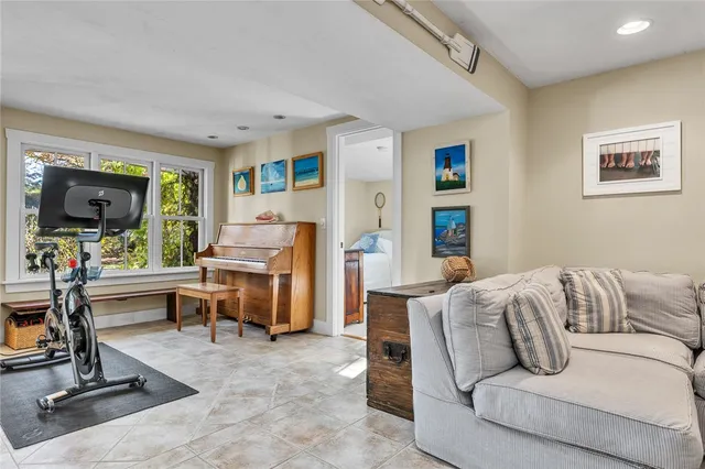 $2,975,000 | 43 Noyes Neck Road, Westerly, RI 02891