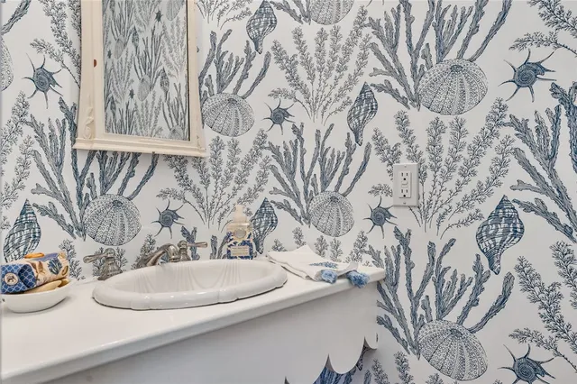 $2,975,000 | 43 Noyes Neck Road, Westerly, RI 02891