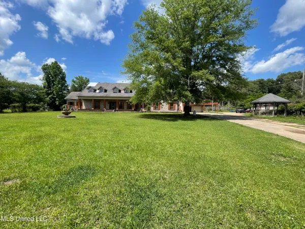 $325,000 | 3440 Kickapoo Road, Jackson, MS 39209