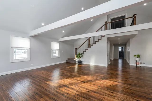 $335,000 | 33715 North Lake Shore Drive, Grayslake, IL 60030