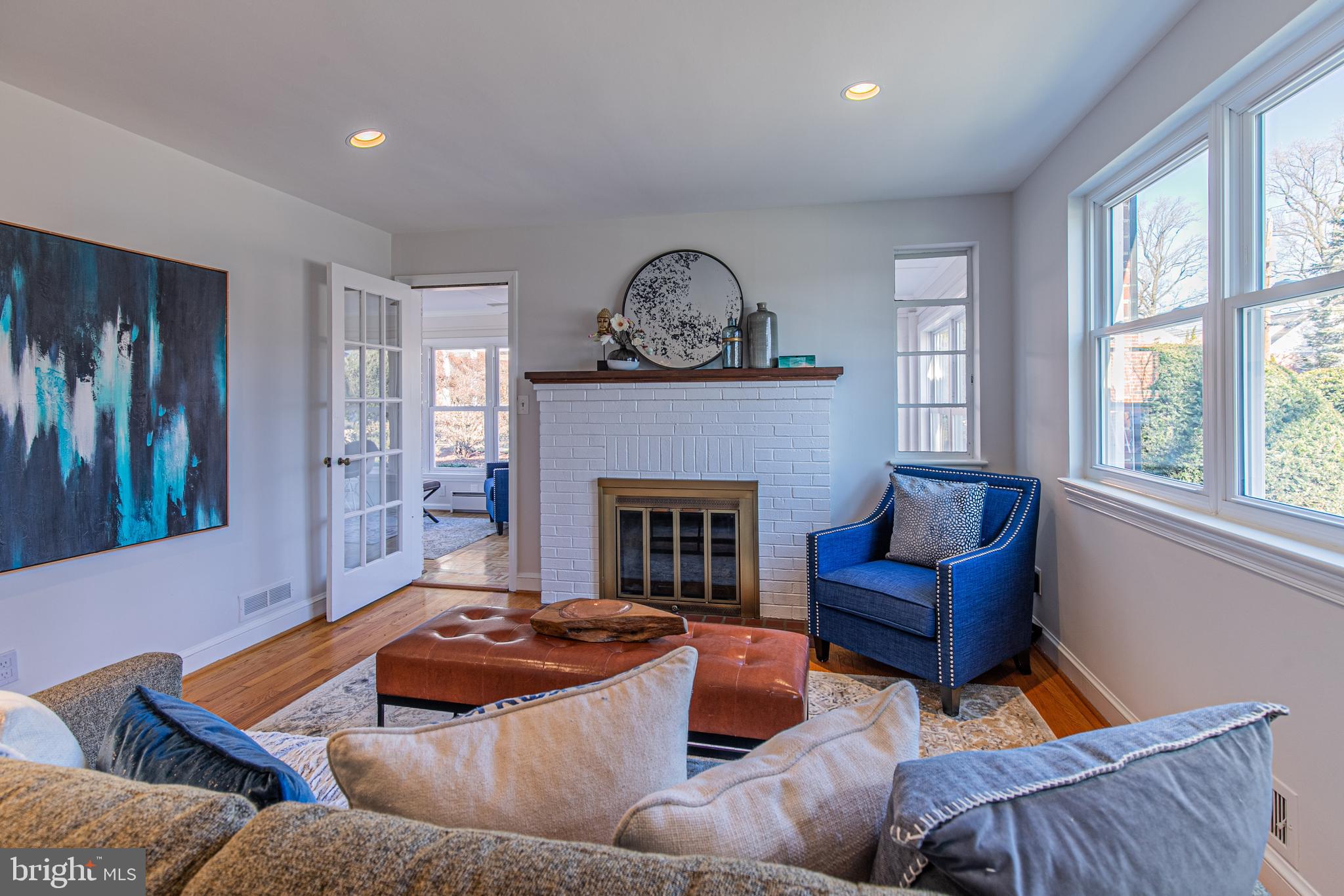 10008 Portland Road Silver Spring, MD 20901 - Photo 3 of 49