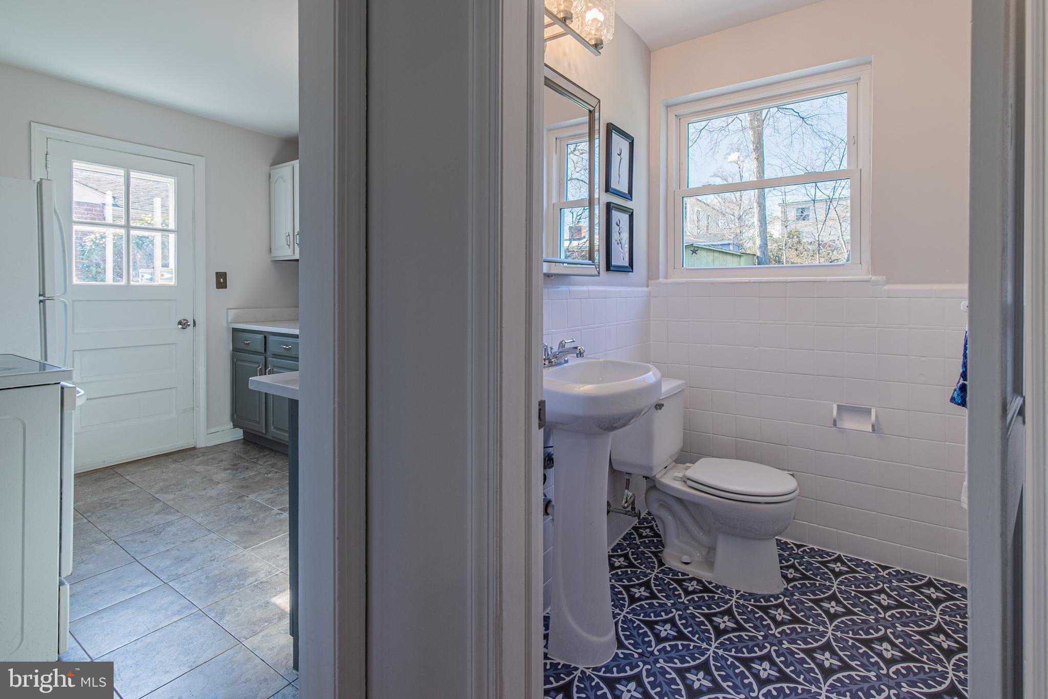 10008 Portland Road Silver Spring, MD 20901 - Photo 28 of 49