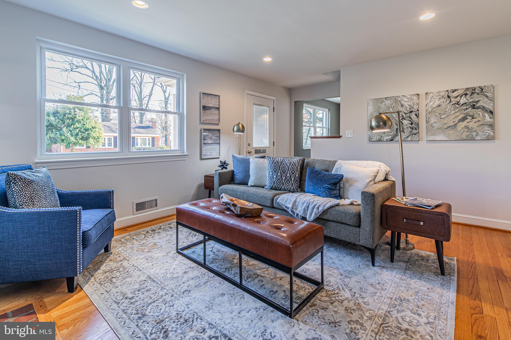 10008 Portland Road Silver Spring, MD 20901 - Photo 4 of 49