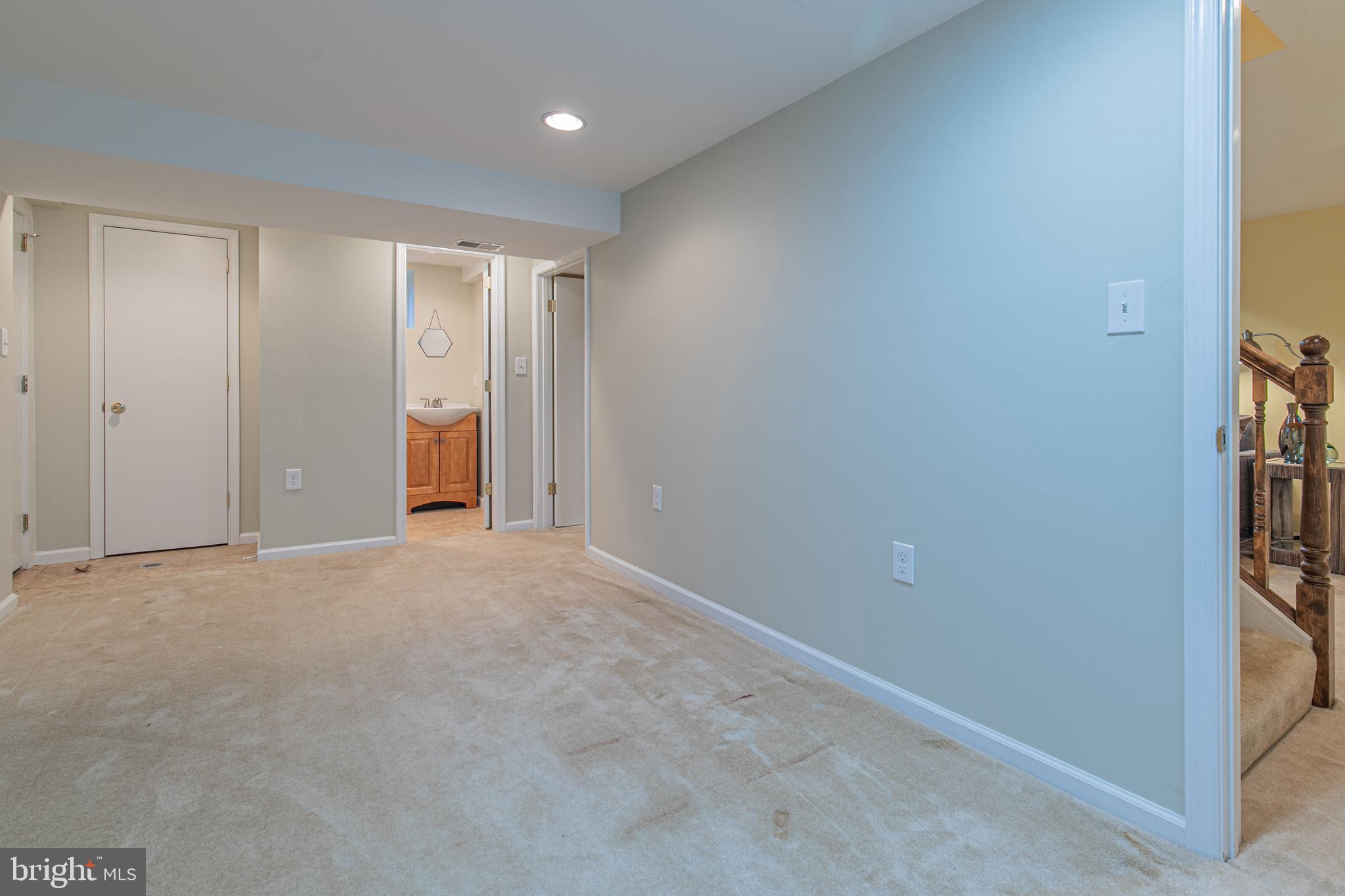 10008 Portland Road Silver Spring, MD 20901 - Photo 48 of 49