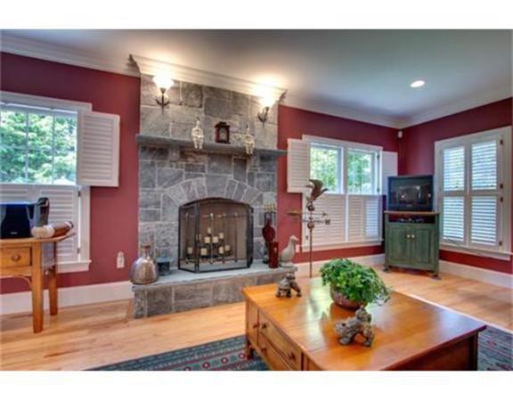 23 Savoy Road Needham, MA 02492 - Photo 4 of 13