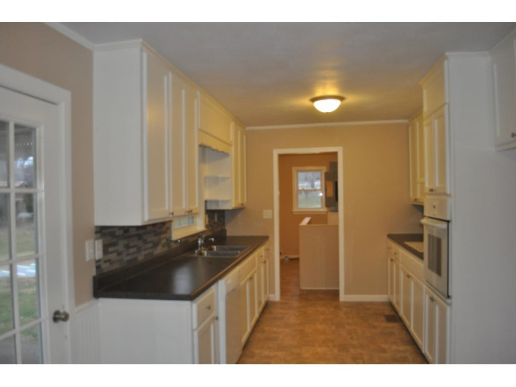 80 Chuckey U M C Road Chuckey, TN 37641 - Photo 4 of 19 Photo 4