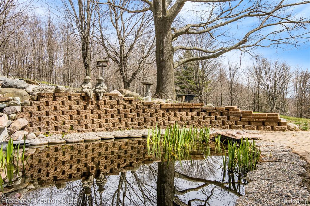 1693 Elm Road Road Frankfort, MI 49635 - Photo 41 of 58