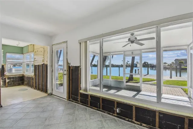 $725,000 | Undisclosed Address, Madeira Beach, FL 33708