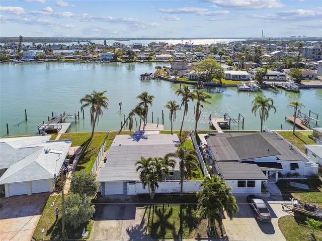 $725,000 | Undisclosed Address, Madeira Beach, FL 33708