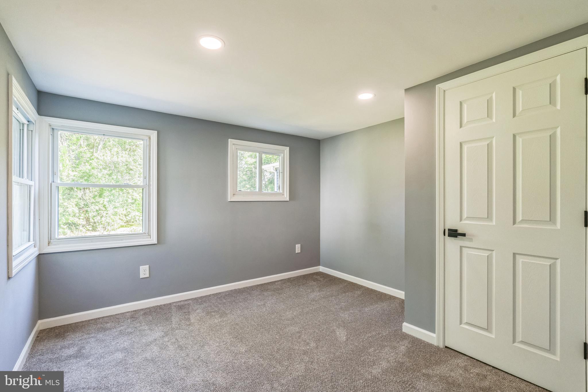 17 Sportsman Road Carneys Point, NJ 08069 - Photo 13 of 37