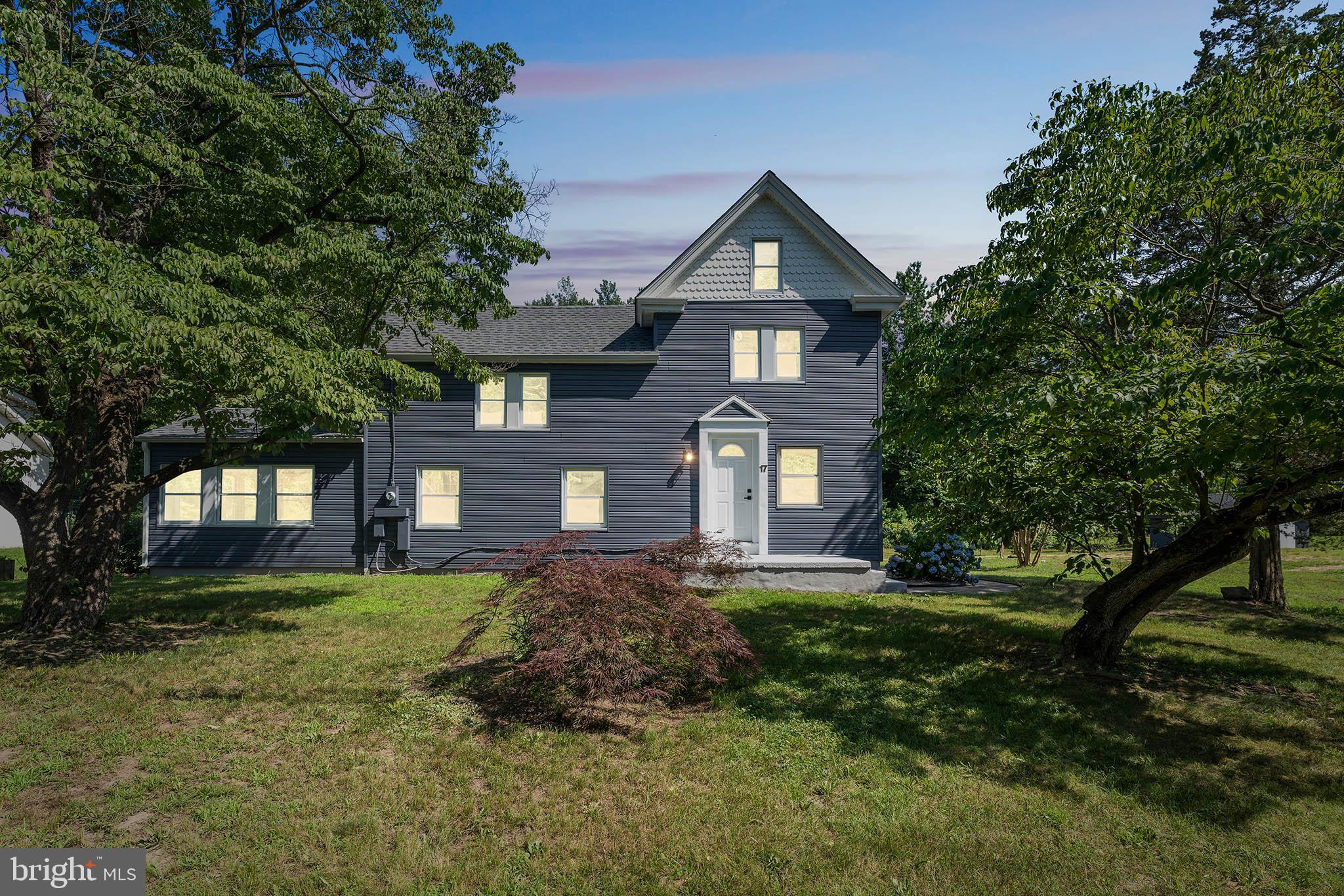 17 Sportsman Road Carneys Point, NJ 08069 - Photo 2 of 37