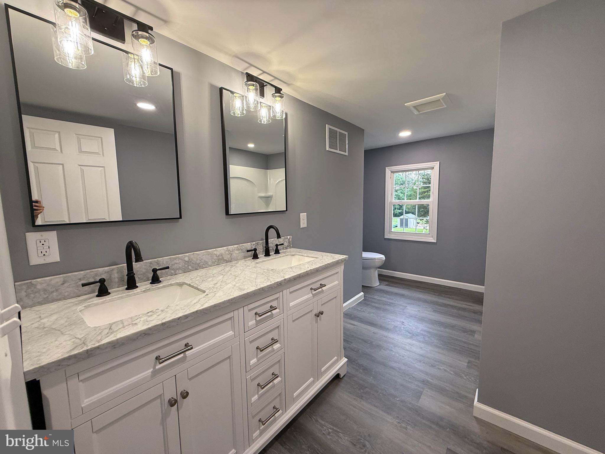 17 Sportsman Road Carneys Point, NJ 08069 - Photo 27 of 37