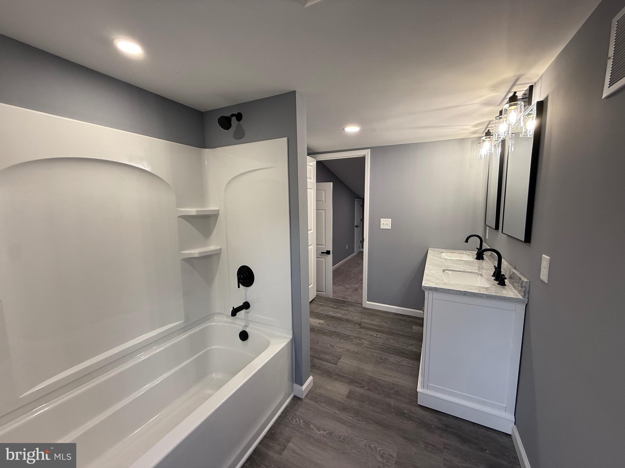 17 Sportsman Road Carneys Point, NJ 08069 - Photo 29 of 37