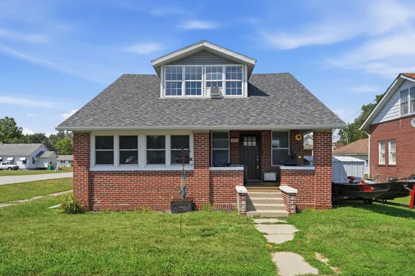 $235,000 | 102 East Washington Street, Morocco, IN 47963