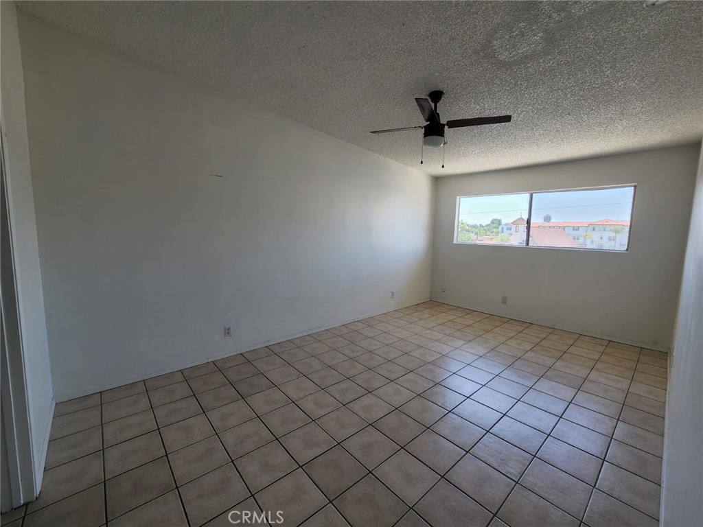 2061 Las Vegas Avenue, Unit 8 Pomona, CA 91767 - Photo 7 of 10 photo from before tenant moved in