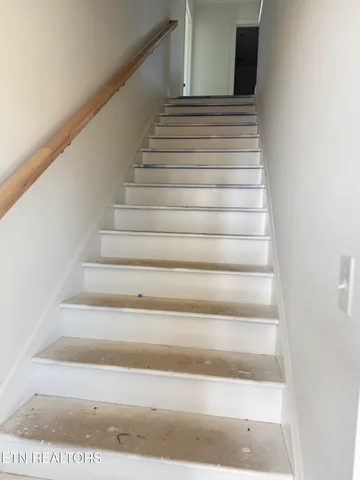 $375,000 | 106 Ken Lewis Way, Maryville, TN 37801