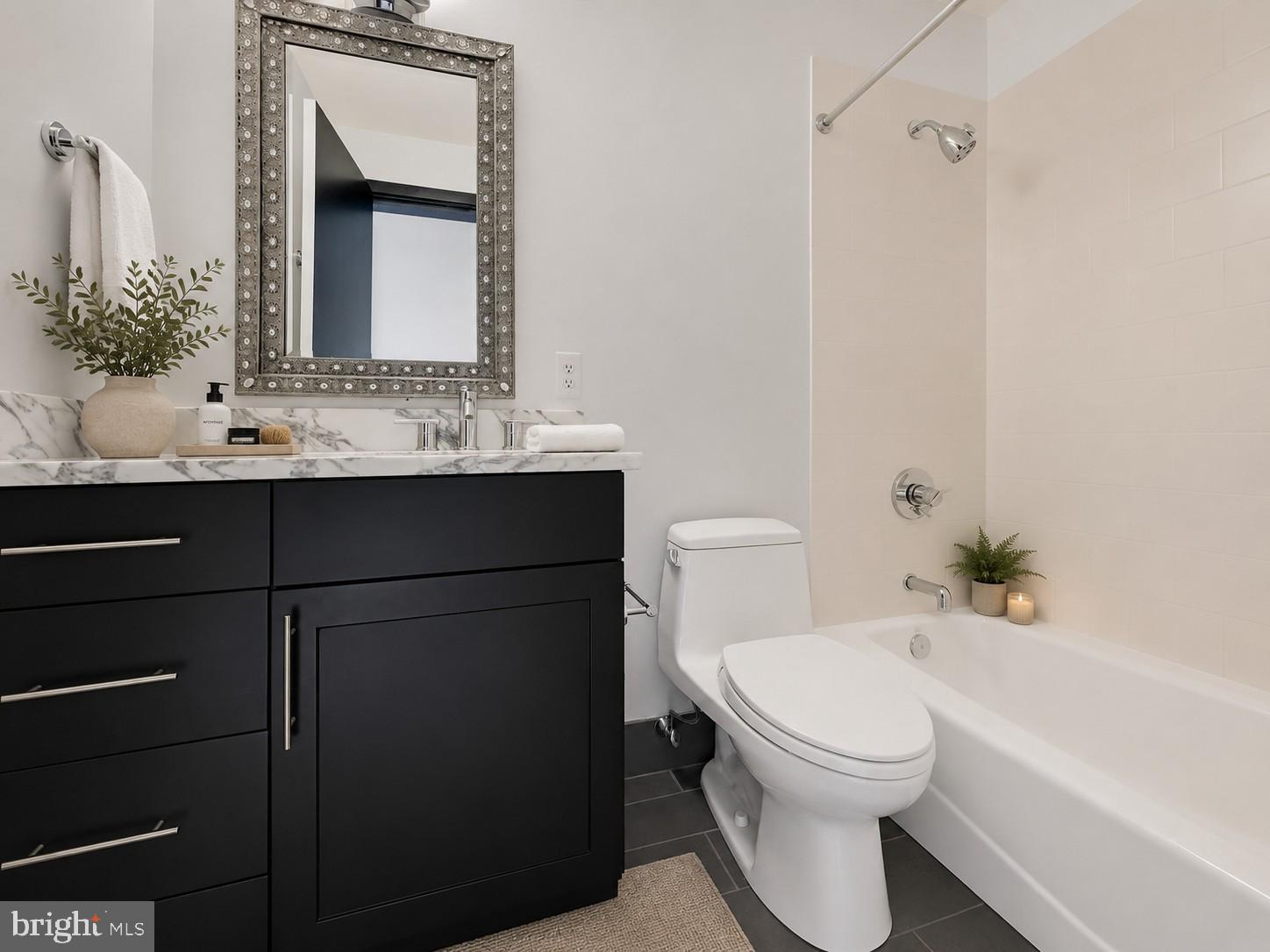 1200 Steuart Street, Unit 1913 Baltimore, MD 21230 - Photo 61 of 94 Digitally staged.