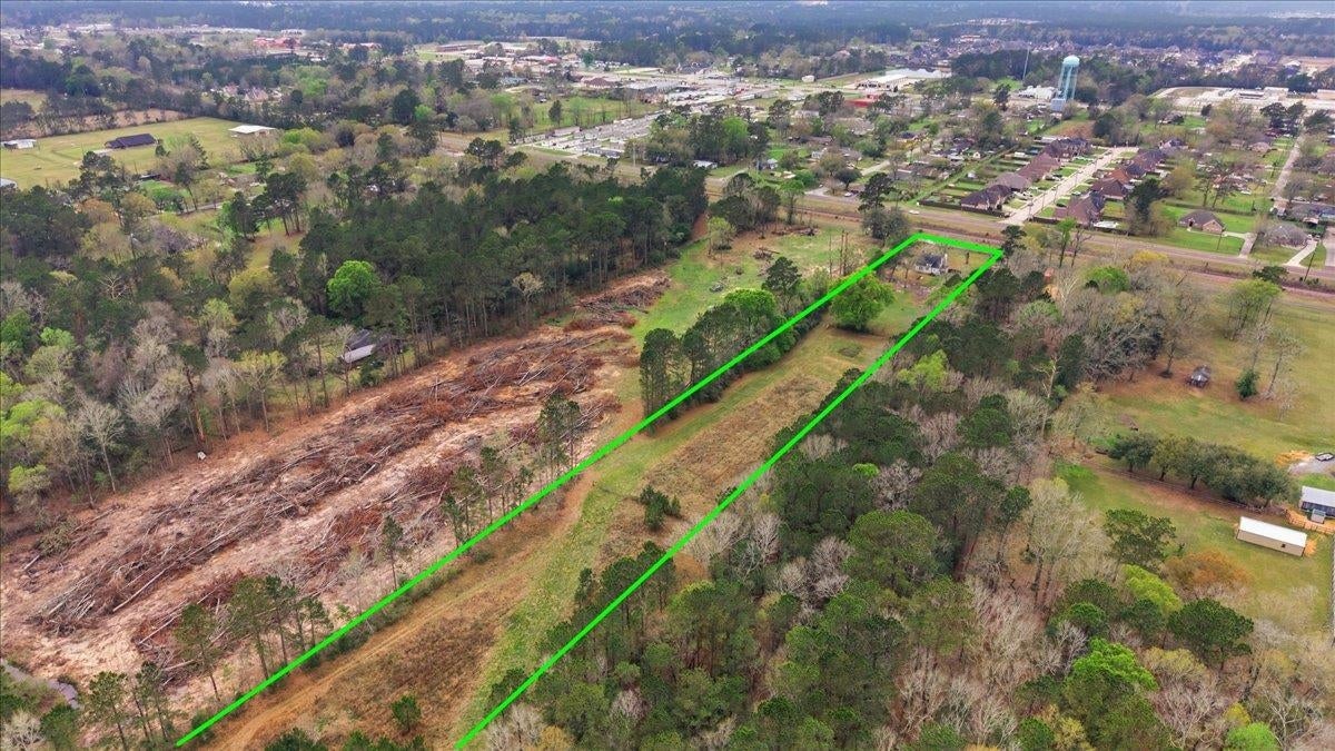 275 Thomas Road Lumberton, TX 77657 - Photo 17 of 23 Gallery Image 17